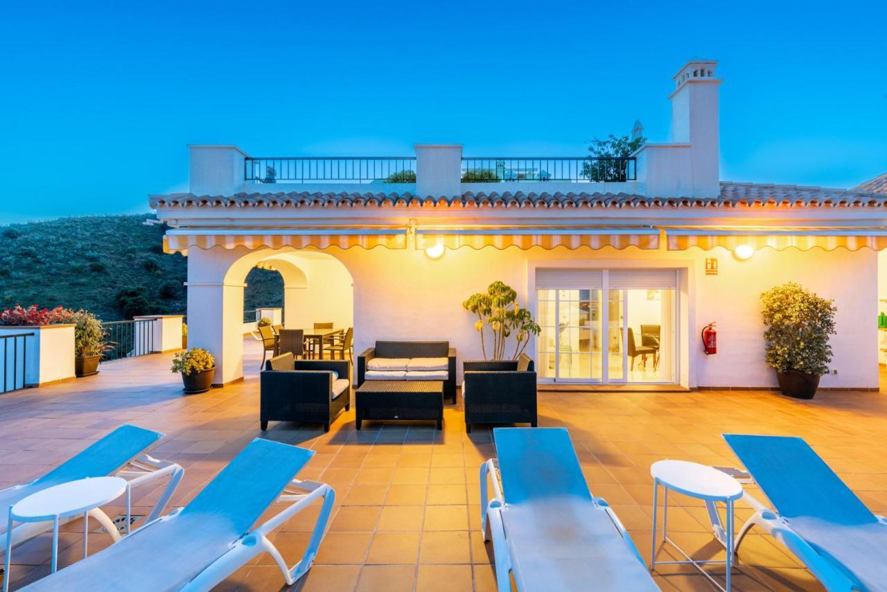 Poseidon Malaga Apartamento De Lujo ภายนอก รูปภาพ