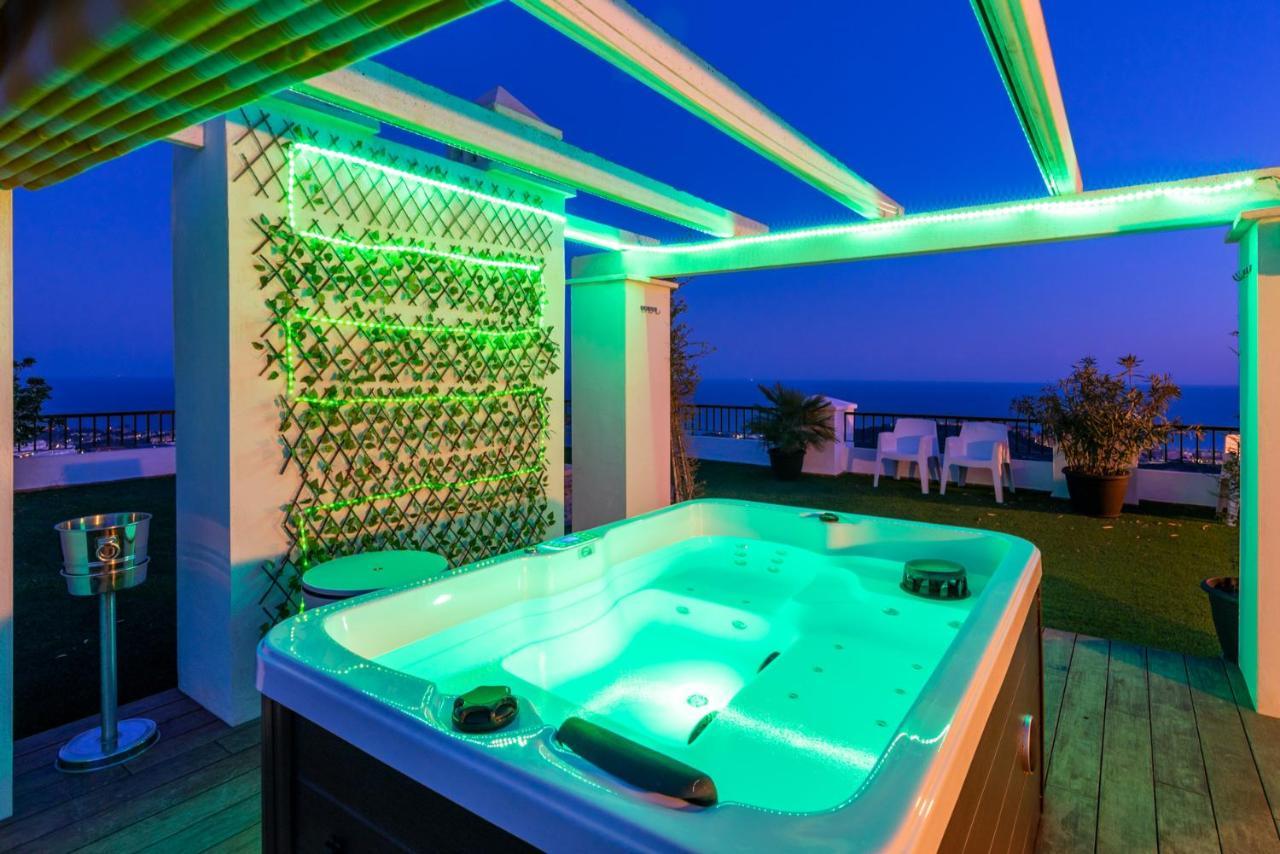 Poseidon Malaga Apartamento De Lujo ภายนอก รูปภาพ